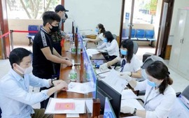 Chính phủ: Nghiên cứu cơ chế giao quyền chủ động cho Hà Nội quyết định biên chế
