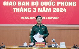 Tập trung hợp luyện diễu binh, diễu hành kỷ niệm Chiến thắng Điện Biên Phủ; tổ chức cơ động lực lượng bảo đảm tuyệt đối an toàn