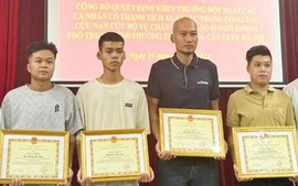 Thủ tướng khen tinh thần quả cảm, nghĩa hiệp của 4 thanh niên đã mưu trí, dũng cảm giải cứu các nạn nhân vụ cháy ở phố Trung Kính