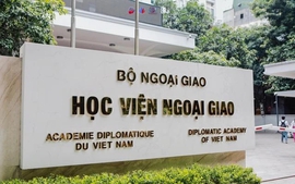 TUYỂN SINH 2024: Điểm chuẩn xét tuyển sớm Học viện Ngoại giao