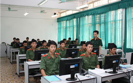 TUYỂN SINH 2024: Điểm chuẩn xét tuyển sớm 13 trường Quân đội