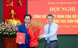 Bộ Chính trị chuẩn y tân Bí thư Tỉnh ủy Trịnh Việt Hùng