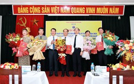 Hợp nhất 2 Bệnh viện Mắt