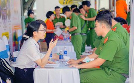 Thông tư số 88/2025/TT-BCA: Hướng dẫn thực hiện bảo hiểm xã hội bắt buộc đối với sĩ quan, hạ sĩ quan, chiến sĩ Công an nhân dân