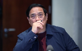 CẤP BÁCH ỨNG PHÓ, KHẮC PHỤC HẬU QUẢ MƯA LŨ, TẬP TRUNG CAO NHẤT CHO CON NGƯỜI