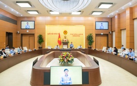 UBTVQH cho ý kiến về dự án Luật Tổ chức chính quyền địa phương (sửa đổi)