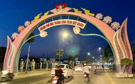 Phương án sắp xếp cán bộ, công chức; đơn vị hành chính, tên gọi, nơi đặt trụ sở xã phường mới của tỉnh Sóc Trăng