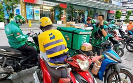 Đề xuất miễn lệ phí trước bạ, thuế VAT, ưu đãi tín dụng để chuyển 400.000 xe công nghệ chạy xăng sang xe điện
