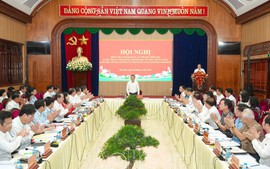 Đề nghị hướng dẫn cụ thể sắp xếp cán bộ cấp xã; sắp xếp MTTQ và các tổ chức CTXH