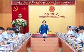 Rà soát các chính sách về phụ cấp, tiền lương để đề xuất phương án sửa đổi