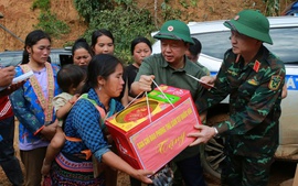 KHẨN CẤP CỨU TRỢ NGƯỜI DÂN VÙNG LŨ QUÉT ĐIỆN BIÊN