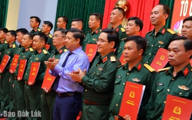 Bổ nhiệm 102 Chỉ huy trưởng Ban Chỉ huy quân sự xã, phường