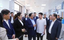 Sớm có chính sách nâng mức phụ cấp đặc thù cho cán bộ, công chức, viên chức Trung tâm hành chính công