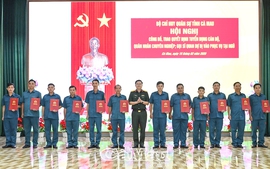 Kiện toàn nhân sự Ban Chỉ huy Quân sự cấp xã: 184 cán bộ, quân nhân chuyên nghiệp, sĩ quan dự bị vào phục vụ tại ngũ