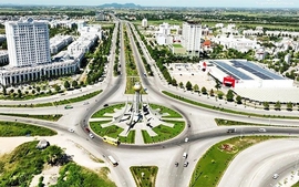 Điều động, sắp xếp, nâng cao năng lực chuyên môn cho cán bộ cấp xã