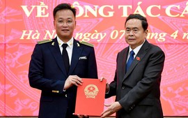 Chủ tịch Quốc hội Trần Thanh Mẫn giao trọng trách cho tân Tổng Kiểm toán nước Nguyễn Hữu Nghĩa