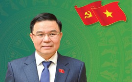 TIỂU SỬ ĐỒNG CHÍ LÊ MẠNH HÙNG, BỘ TRƯỞNG BỘ CÔNG THƯƠNG