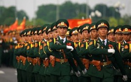 Sửa đổi chính sách, chế độ với sĩ quan phục viên