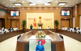 SẮP XẾP, TINH GỌN BỘ MÁY: Thông qua Nghị quyết mới về chức năng, nhiệm vụ, quyền hạn, cơ cấu tổ chức của Văn phòng Quốc hội