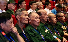 PHÁP LỆNH ƯU ĐÃI NGƯỜI CÓ CÔNG VỚI CÁCH MẠNG