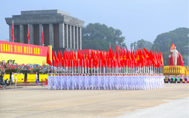 Quy định về tổ chức ngày kỷ niệm; nghi thức trao tặng, đón nhận hình thức khen thưởng, danh hiệu;...