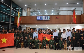 VIỆT NAM KHẨN CẤP CỨU TRỢ, TRIỂN KHAI LỰC LƯỢNG CỨU NẠN, CỨU HỘ TẠI MYANMAR