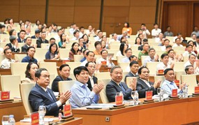 TỔNG THUẬT: HỘI NGHỊ TOÀN QUỐC TRIỂN KHAI NGHỊ QUYẾT 66-NQ/TW VÀ NGHỊ QUYẾT 68-NQ/TW CỦA BỘ CHÍNH TRỊ