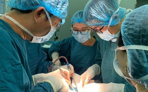 Đề xuất tăng phụ cấp cho nhân viên y tế