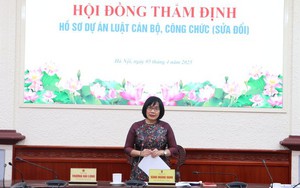 Đề xuất bỏ ngạch công chức cần được xem xét thận trọng