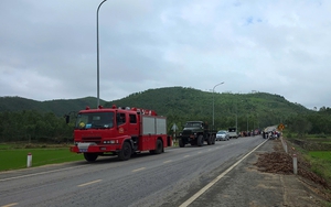 Sự cố máy bay quân sự rơi tại Đắk Lắk: Phi công đã điều khiển tránh xa khu vực dân cư, bật dù thoát hiểm an toàn