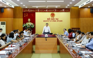 Rà soát, hoàn thiện vị trí việc làm và xây dựng phương án biên chế của Bộ Nội vụ