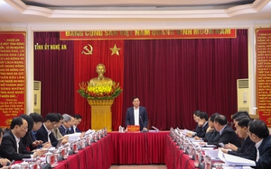 Thống nhất chủ trương đầu tư nhà ở xã hội; ban hành chính sách hỗ trợ cán bộ quản lý tín ngưỡng, tôn giáo