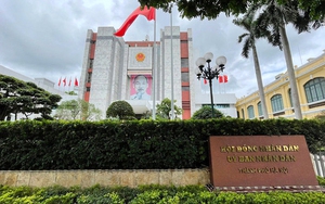 Kiến nghị sắp xếp, sáp nhập thôn, tổ dân phố; cải cách tiền lương