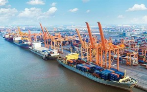 Miễn một số khoản phí, lệ phí lĩnh vực giao thông vận tải