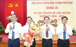 Đồng chí Lê Trí Thanh được bầu giữ chức Chủ tịch UBND thành phố Huế