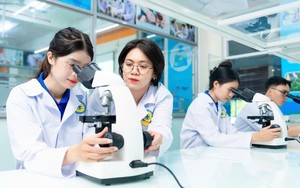 QUY ĐỊNH MỚI về BỔ NHIỆM, XẾP LƯƠNG xác định tương đương chức danh GIÁO VIÊN TRUNG HỌC NGHỀ