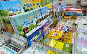 Khẩn trương xác định số học sinh thiếu sách giáo khoa; cung ứng ngay cho trường còn học sinh thiếu sách giáo khoa, hoàn thành trước 15/9/2026