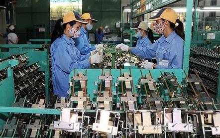 TOÀN VĂN: Nghị định 205/2025/NĐ-CP sửa đổi, bổ sung quy định về phát triển công nghiệp hỗ trợ