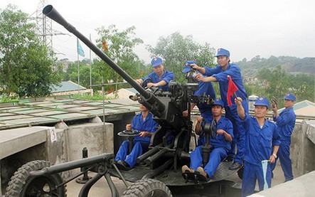 Chế độ tiền lương, tiền công, tiền ăn, phụ cấp đặc thù... đối với người tham gia hoạt động phòng không nhân dân