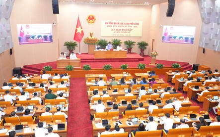 Thông qua chính sách hỗ trợ người động không chuyên trách nghỉ giữ chức danh khi sắp xếp, tổ chức lại thôn, tổ dân phố