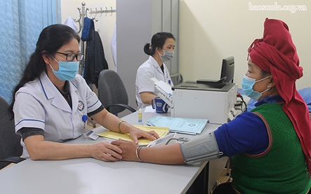 Đề xuất quy định hồ sơ, trình tự, thủ tục cấp mới giấy phép hành nghề khám, chữa bệnh