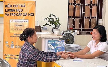 Chấn chỉnh chi trả lương hưu, trợ cấp bảo hiểm xã hội qua bưu điện