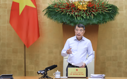 Thủ tướng chỉ đạo tăng tốc, bứt phá; đẩy nhanh giải ngân vốn đầu tư công; sắp xếp cơ sở giáo dục; bảo đảm sách giáo khoa, chính sách với học sinh yếu thế...