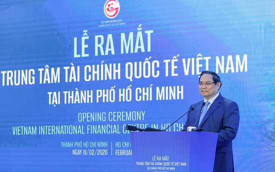 RA MẮT TRUNG TÂM TÀI CHÍNH QUỐC TẾ VIỆT NAM: PHẢI HOÀN THIỆN NGAY CÁC THỂ CHẾ VƯỢT TRỘI, ĐỀ XUẤT CHÍNH SÁCH ƯU ĐÃI ĐỘT PHÁ
