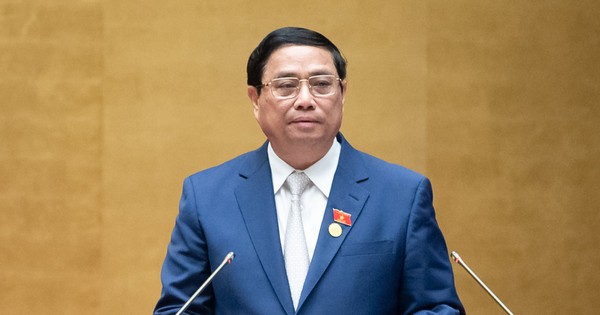 Chính phủ đã tiết kiệm 560 nghìn tỷ để cải cách tiền lương; từ 2025, tăng lương bình quân 7%/năm