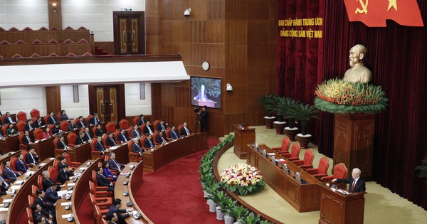 Trung ương xác định sự cần thiết thực hiện chế độ tiền lương mới từ ngày 1/7/2024