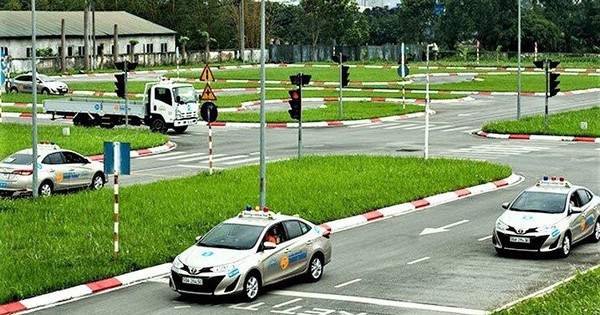 Từ 1/8/2023, tăng phí sát hạch bằng lái xe