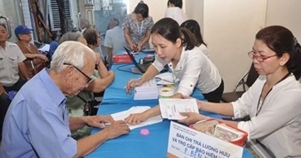 Phó Thủ tướng: Chi trả lương hưu, trợ cấp mới ngay trong tháng 8/2023