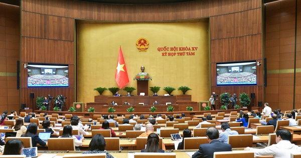 Quốc hội thảo luận công tác phòng, chống tham nhũng; tiến hành thông qua 3 Luật