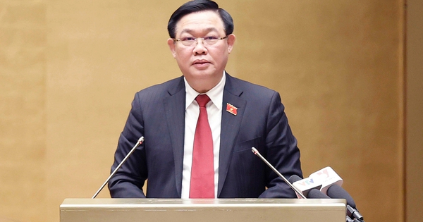 Đồng ý để đồng chí Vương Đình Huệ thôi các chức vụ